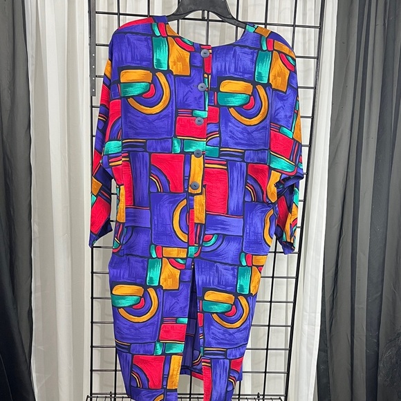 Colorful Geometric Pattern Dress - Picture 5 of 8